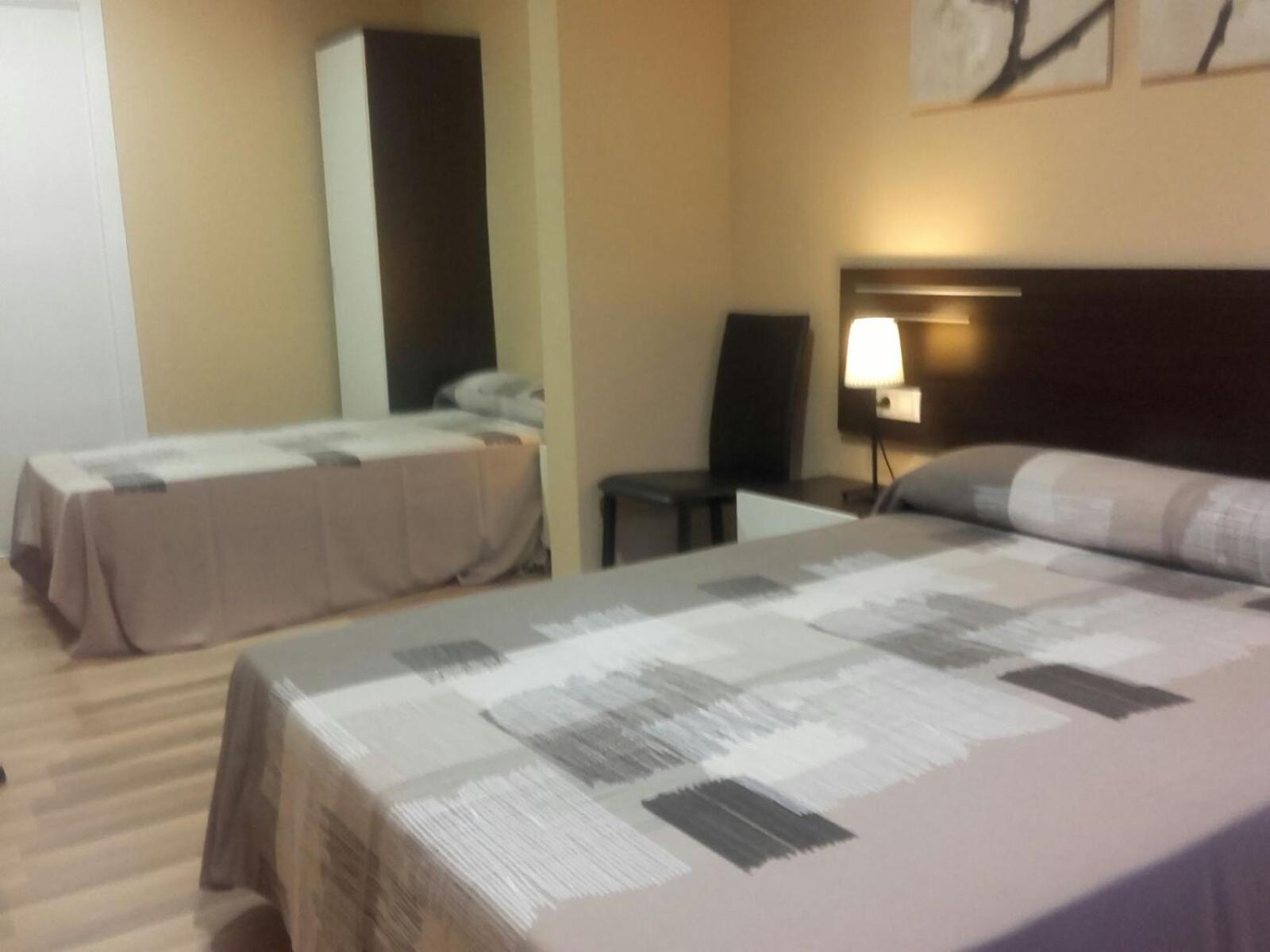Pension Avenida Vilafranca del Penedès Kamer foto