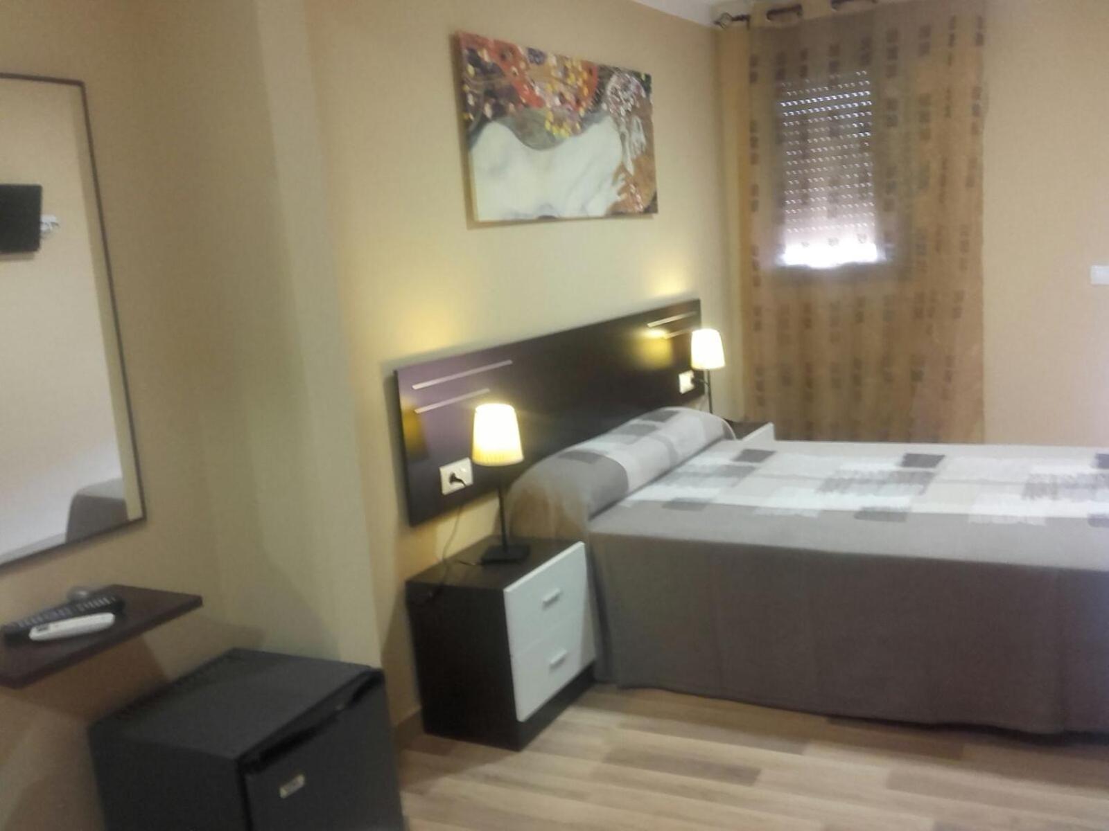 Pension Avenida Vilafranca del Penedès Kamer foto