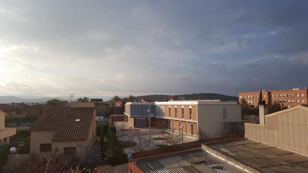 Pension Avenida Vilafranca del Penedès Buitenkant foto